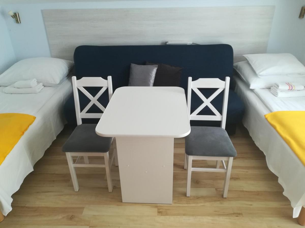 Pokoje Goscinne Jutrzenka Swarzewo Extérieur photo