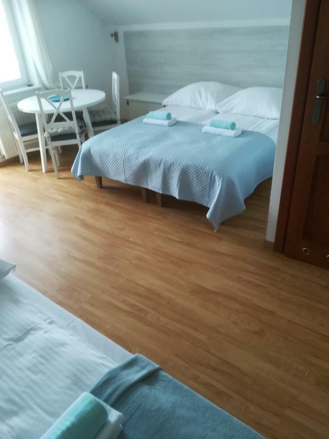 Pokoje Goscinne Jutrzenka Swarzewo Extérieur photo