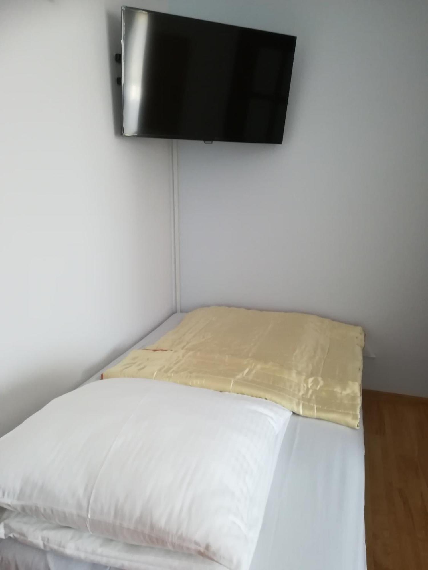 Pokoje Goscinne Jutrzenka Swarzewo Extérieur photo