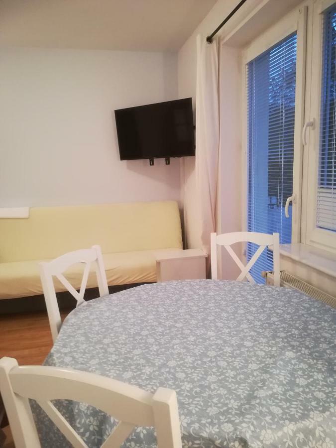 Pokoje Goscinne Jutrzenka Swarzewo Extérieur photo